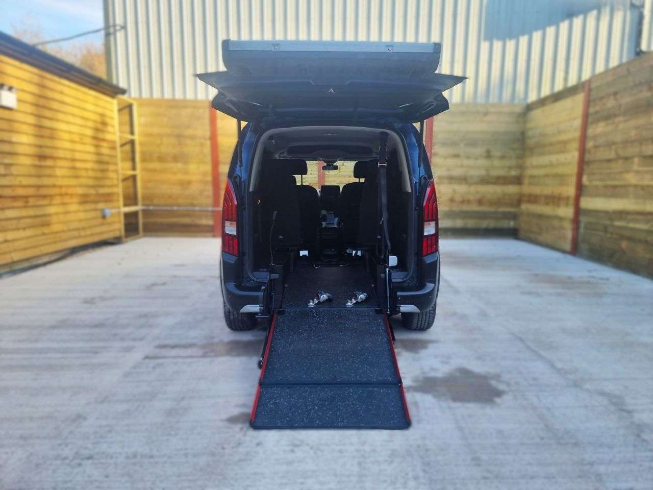 A 2019 PEUGEOT RIFTER 4 Seat Auto Wheelchair Accessible Disabled Access Vehicle WAV A 2019 PEUGEOT RIFTER 4 Seat Auto Wheelchair Accessible Disabled Access Vehicle WAV