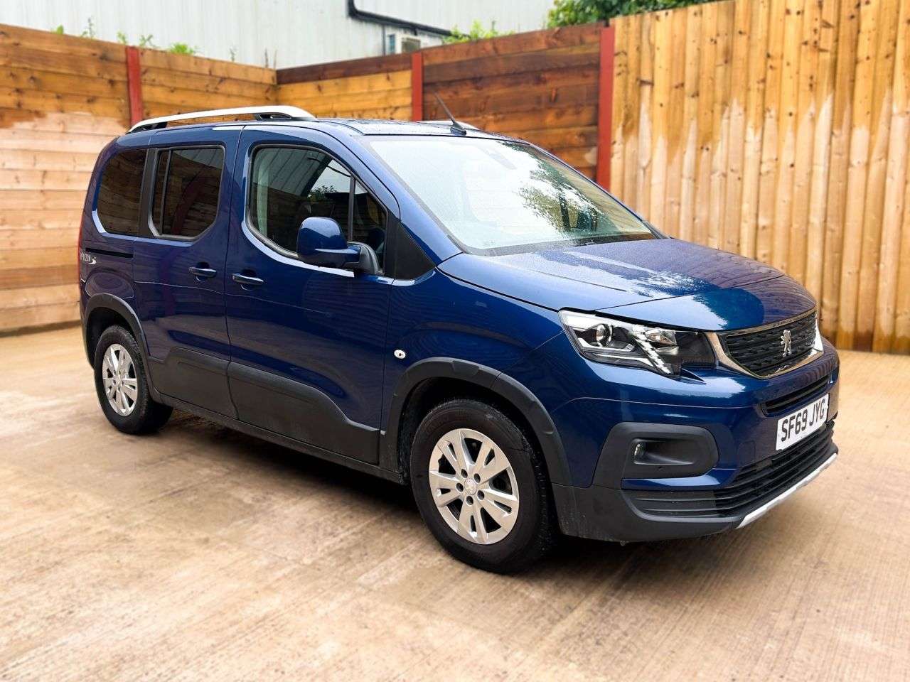 A 2019 PEUGEOT RIFTER 4 Seat Auto Wheelchair Accessible Disabled Access Vehicle WAV A 2019 PEUGEOT RIFTER 4 Seat Auto Wheelchair Accessible Disabled Access Vehicle WAV