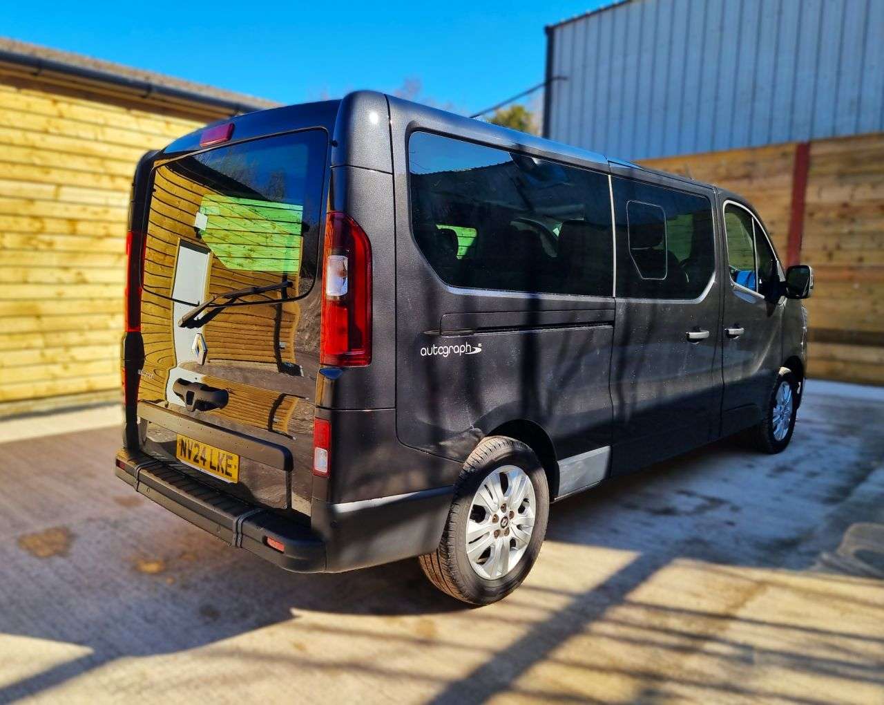 2024 RENAULT TRAFIC 2024 RENAULT TRAFIC