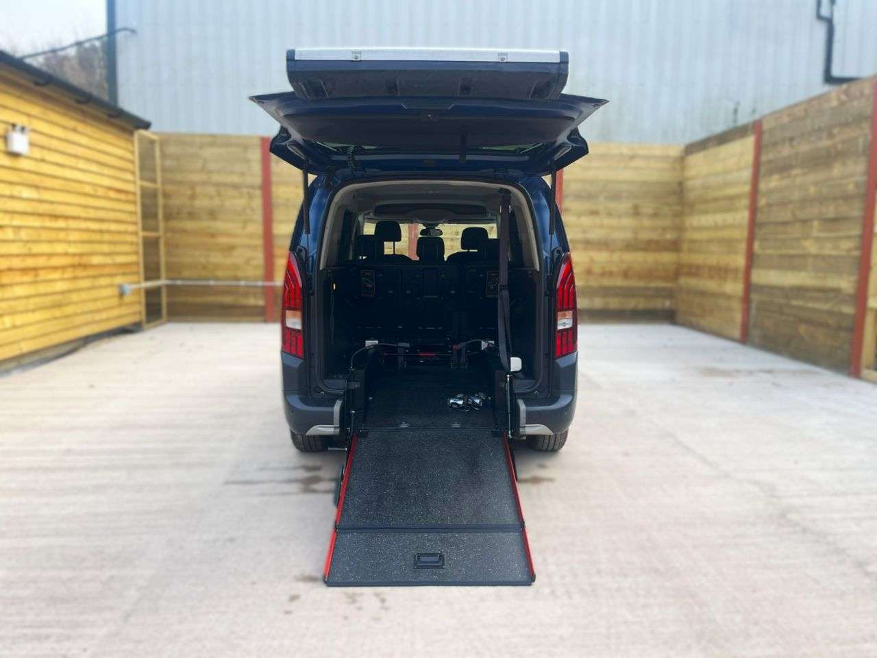 A 2021 PEUGEOT RIFTER L2 LWB 5 Seat Petrol Auto Wheelchair accessible Disabled access Vehicle WAV A 2021 PEUGEOT RIFTER L2 LWB 5 Seat Petrol Auto Wheelchair accessible Disabled access Vehicle WAV