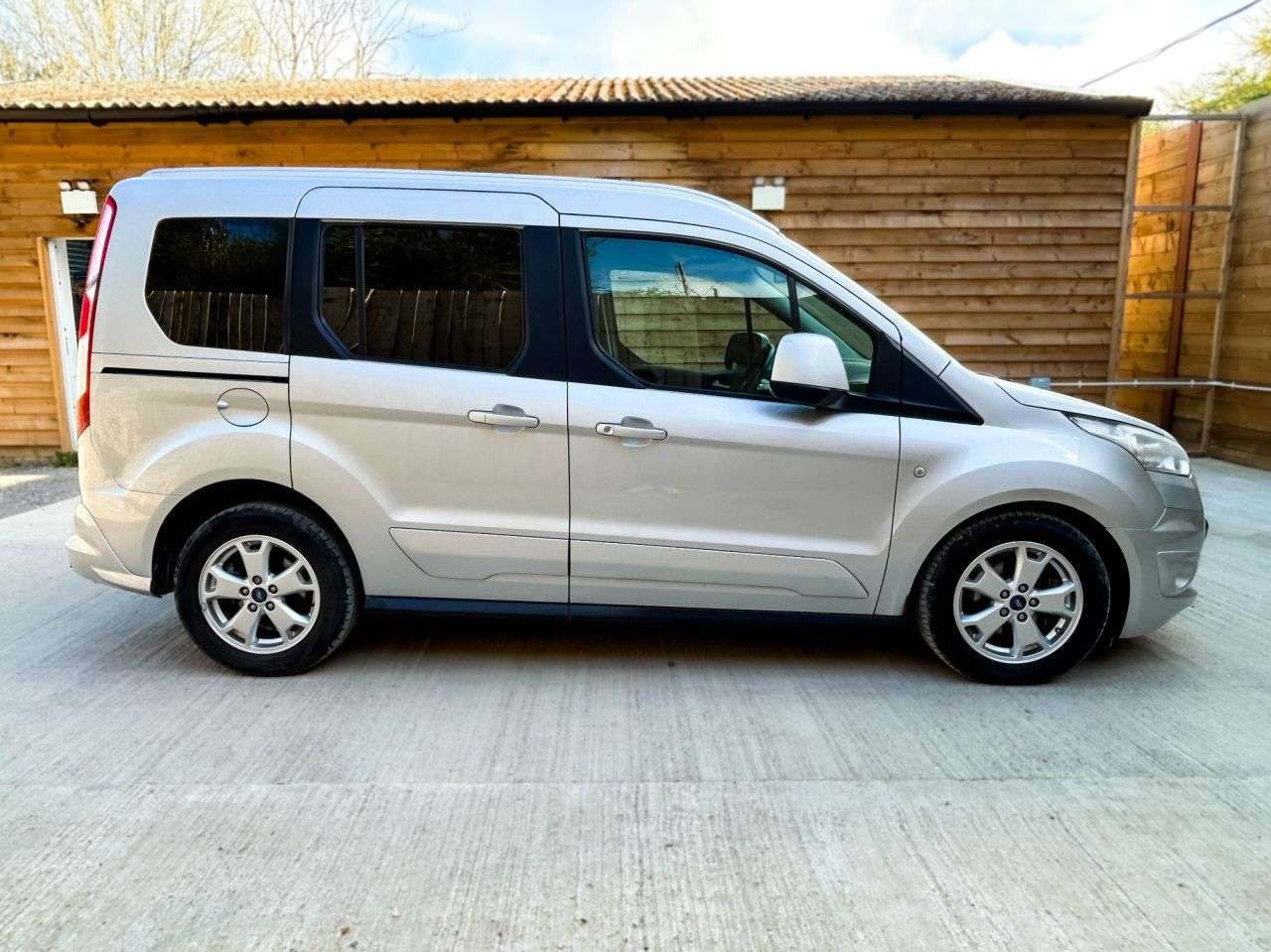 2017 FORD TOURNEO CONNECT 2017 FORD TOURNEO CONNECT