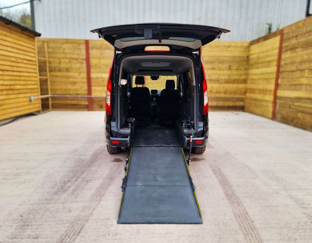 2022 FORD GRAND TOURNEO CONNECT 2022 FORD GRAND TOURNEO CONNECT