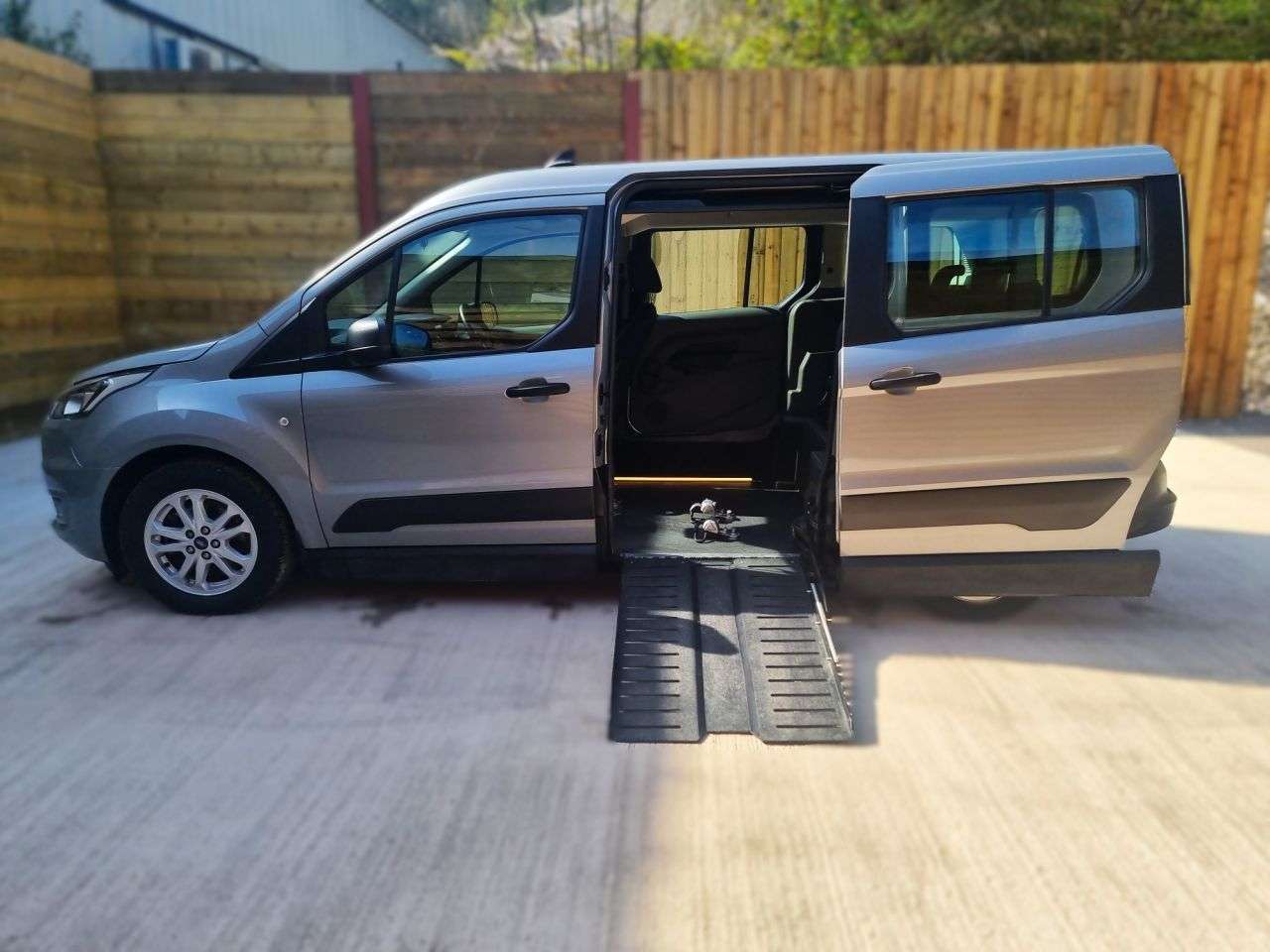 2021 FORD GRAND TOURNEO CONNECT 2021 FORD GRAND TOURNEO CONNECT