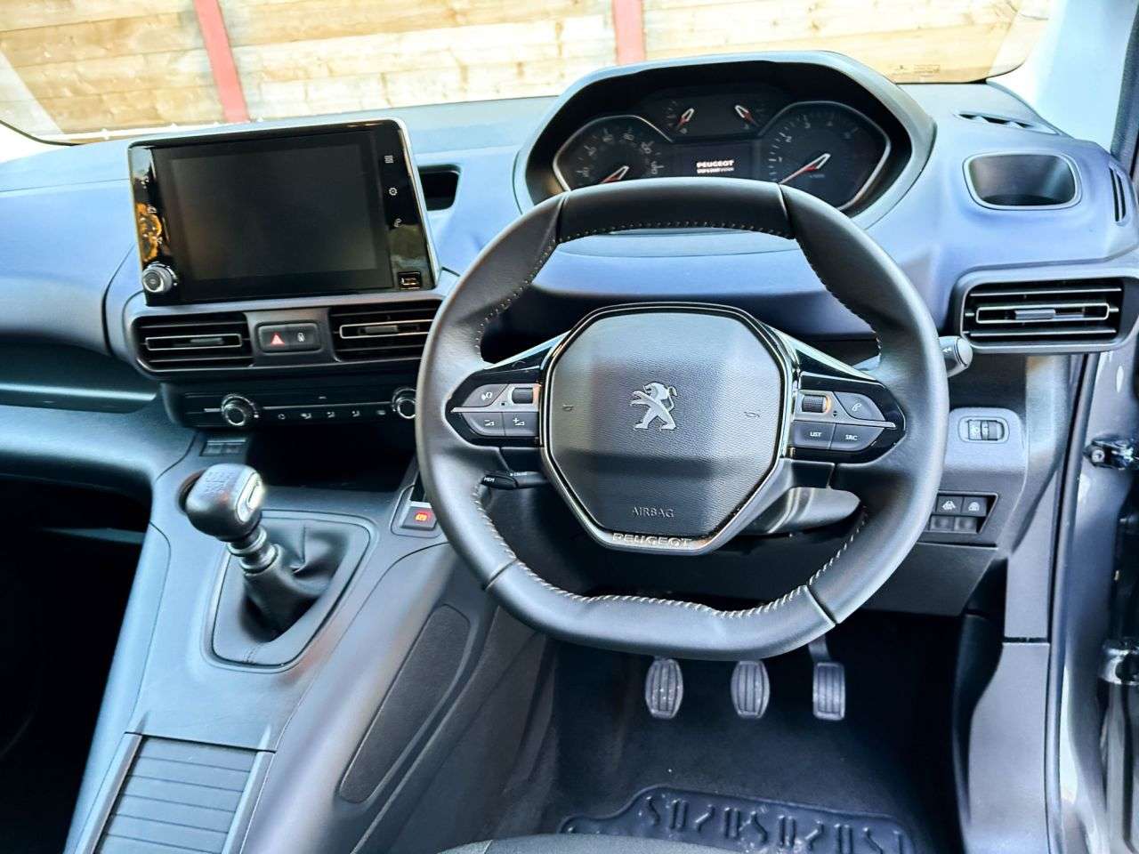 A 2023 PEUGEOT RIFTER 3 Seat Wheelchair Accessible Disabled Access Vehicle WAV A 2023 PEUGEOT RIFTER 3 Seat Wheelchair Accessible Disabled Access Vehicle WAV