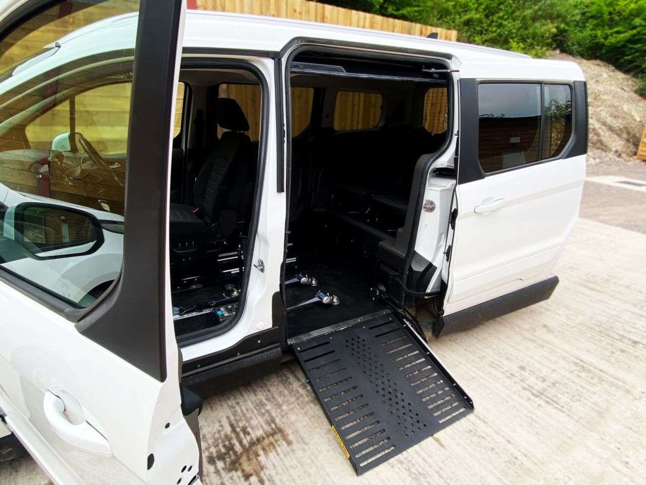 2021 FORD GRAND TOURNEO CONNECT 2021 FORD GRAND TOURNEO CONNECT