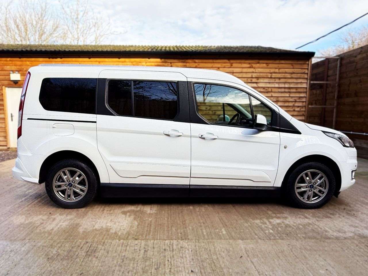 2021 FORD GRAND TOURNEO CONNECT 2021 FORD GRAND TOURNEO CONNECT