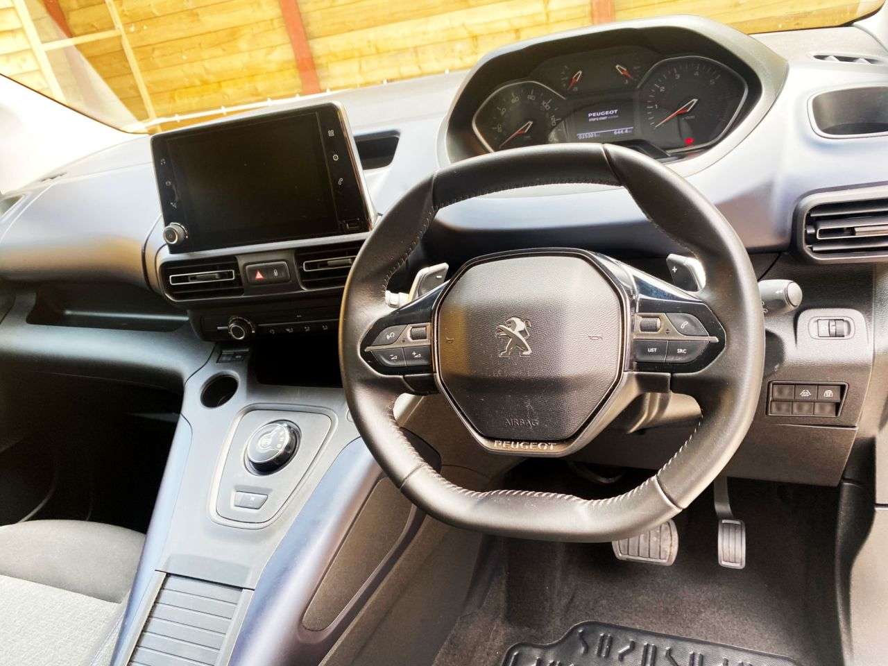 A 2022 PEUGEOT RIFTER 5 Seat Auto Wheelchair Accessible Disabled Access Vehicle WAV A 2022 PEUGEOT RIFTER 5 Seat Auto Wheelchair Accessible Disabled Access Vehicle WAV