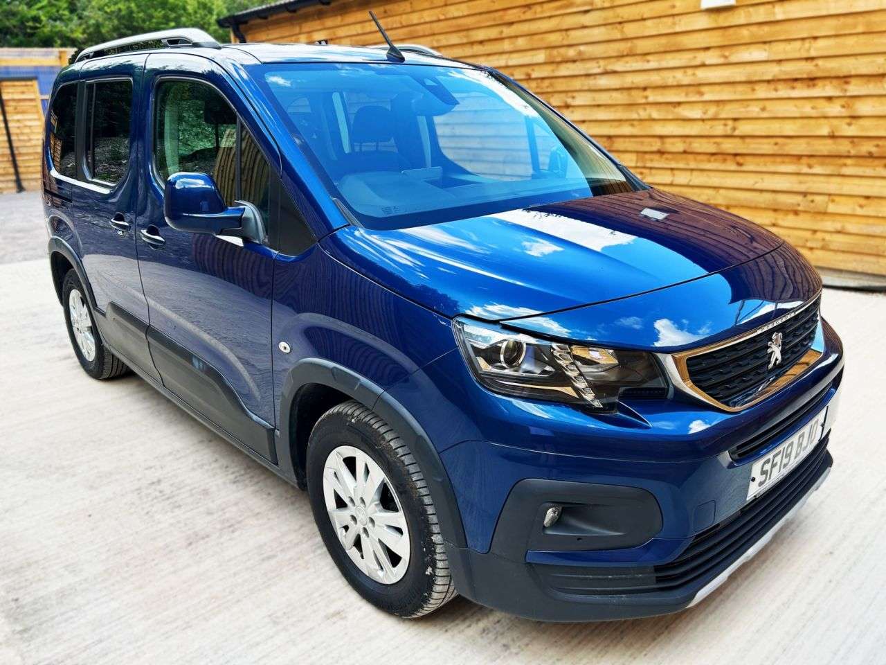 A 2019 PEUGEOT RIFTER 3 Seat Auto Wheelchair Accessible Disabled Access Vehicle WAV A 2019 PEUGEOT RIFTER 3 Seat Auto Wheelchair Accessible Disabled Access Vehicle WAV