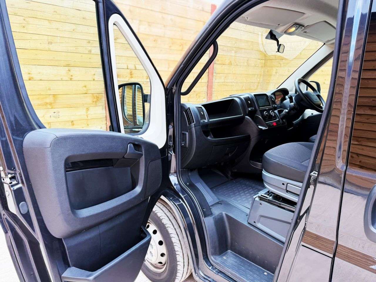 2024 PEUGEOT BOXER 2024 PEUGEOT BOXER