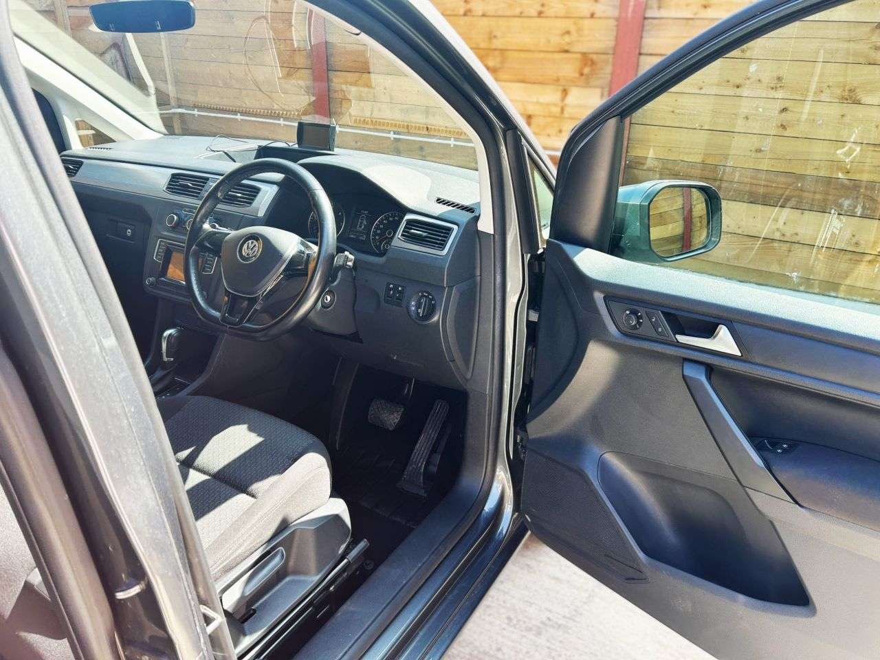 2017 VOLKSWAGEN CADDY MAXI LIFE 2017 VOLKSWAGEN CADDY MAXI LIFE