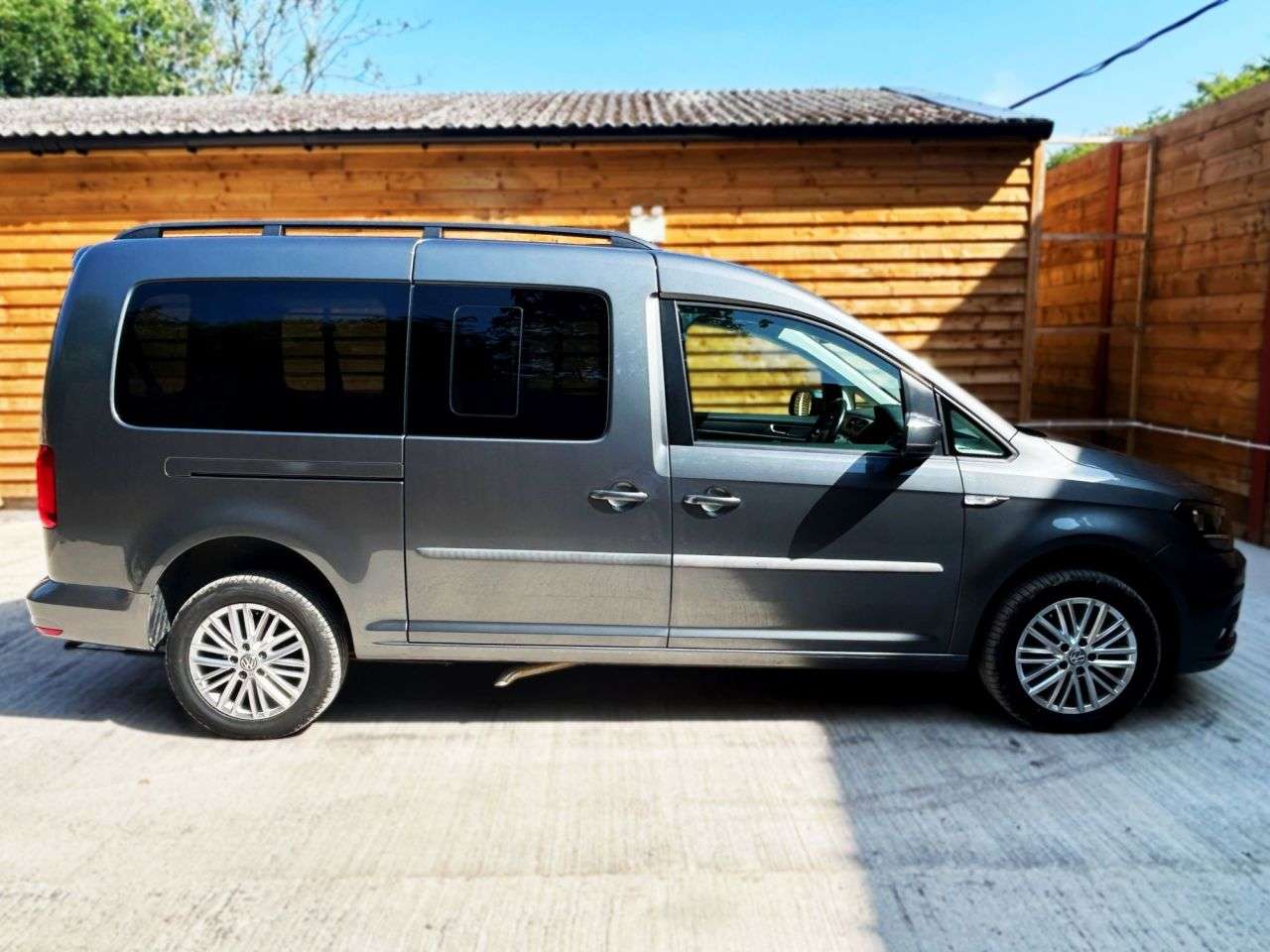 2017 VOLKSWAGEN CADDY MAXI LIFE 2017 VOLKSWAGEN CADDY MAXI LIFE