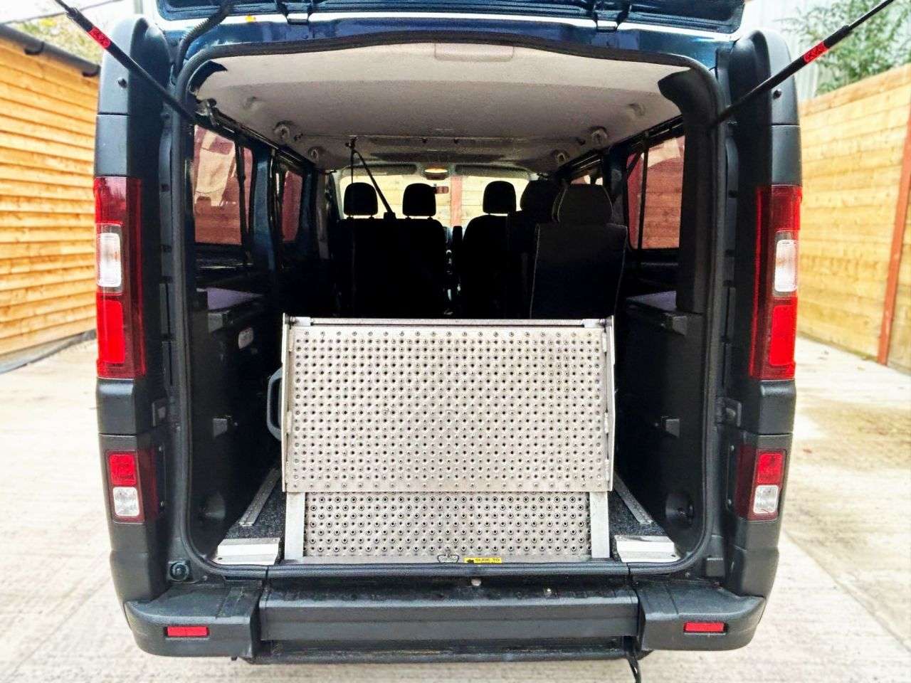 2018 VAUXHALL VIVARO 2018 VAUXHALL VIVARO