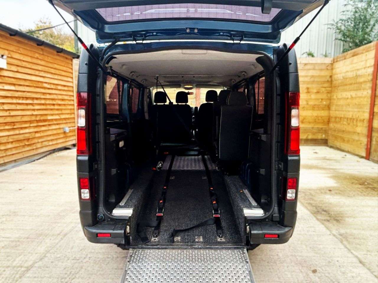 2018 VAUXHALL VIVARO 2018 VAUXHALL VIVARO