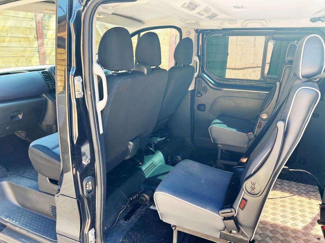 2017 VAUXHALL VIVARO 2017 VAUXHALL VIVARO