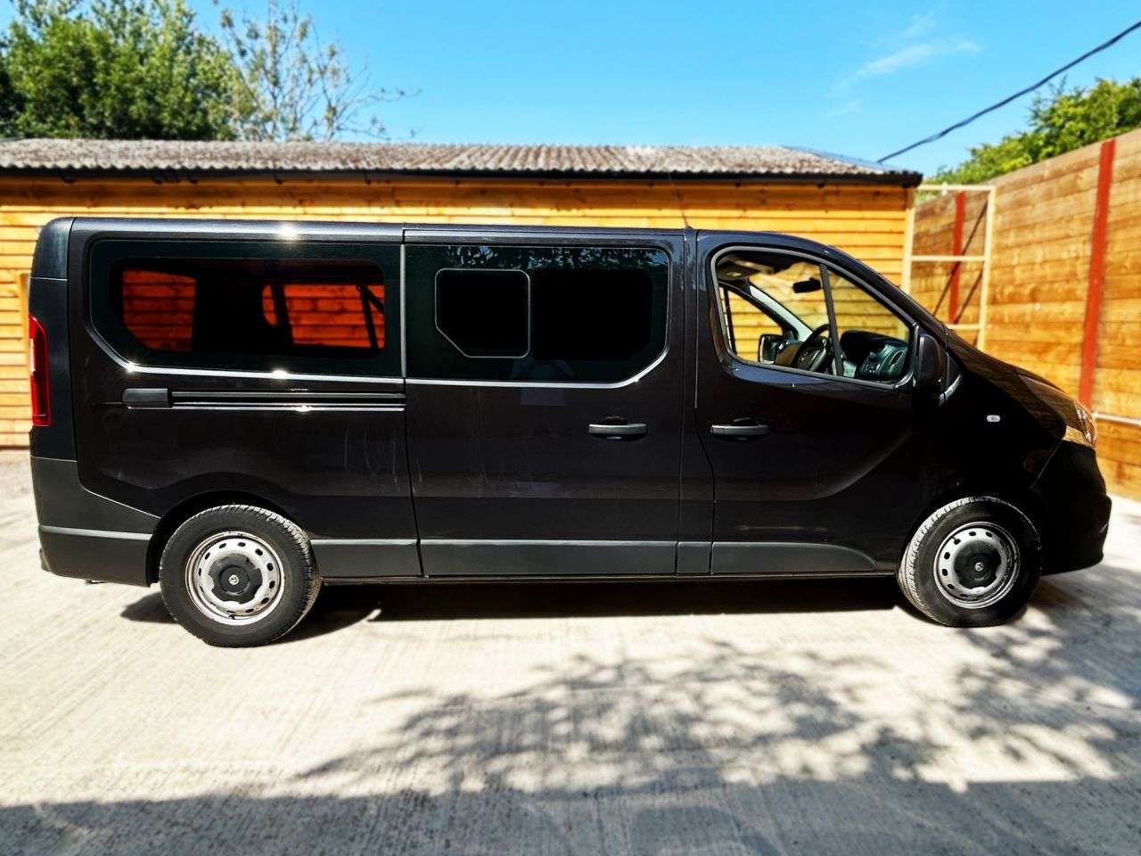 2017 VAUXHALL VIVARO 2017 VAUXHALL VIVARO