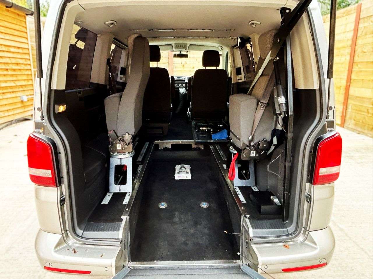 2015 VOLKSWAGEN TRANSPORTER 2015 VOLKSWAGEN TRANSPORTER