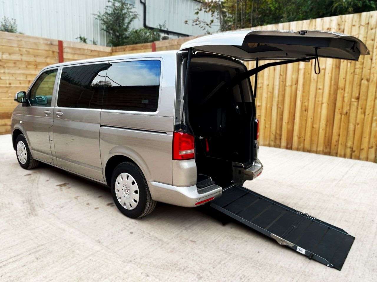 2015 VOLKSWAGEN TRANSPORTER 2015 VOLKSWAGEN TRANSPORTER