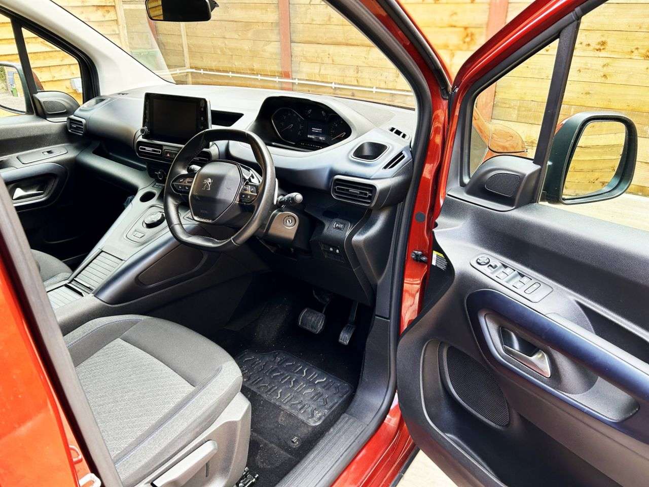 2020 PEUGEOT RIFTER 2020 PEUGEOT RIFTER