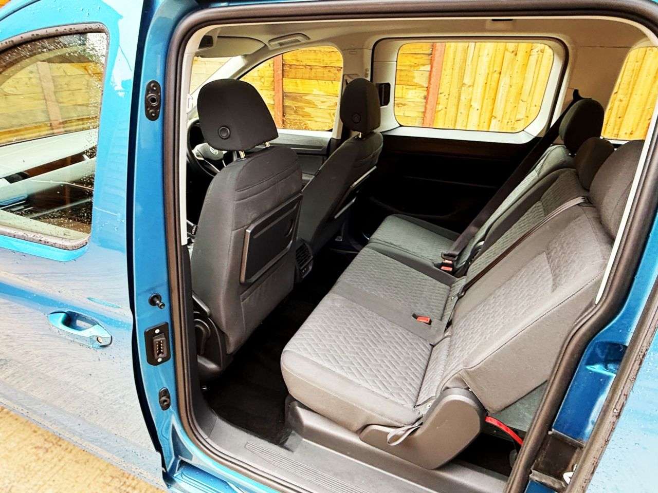 2021 VOLKSWAGEN CADDY MAXI LIFE 2021 VOLKSWAGEN CADDY MAXI LIFE