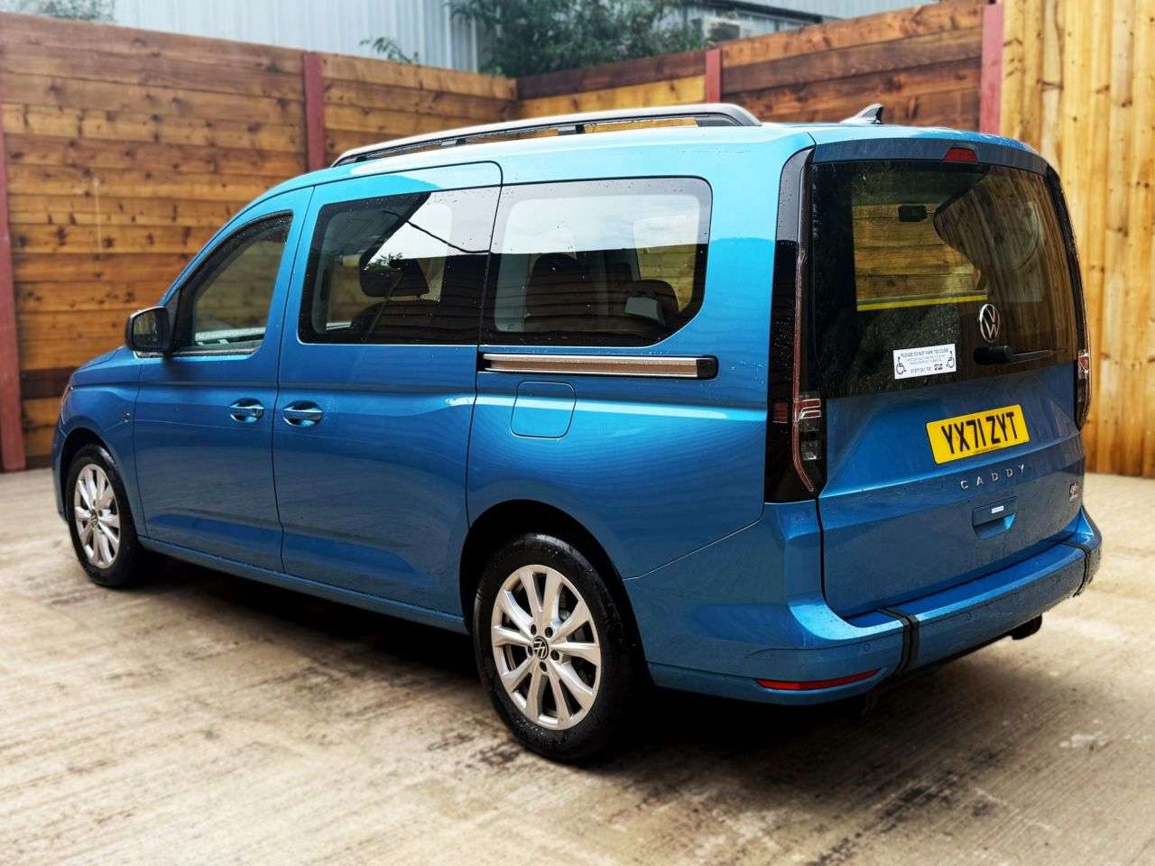 2021 VOLKSWAGEN CADDY MAXI LIFE 2021 VOLKSWAGEN CADDY MAXI LIFE