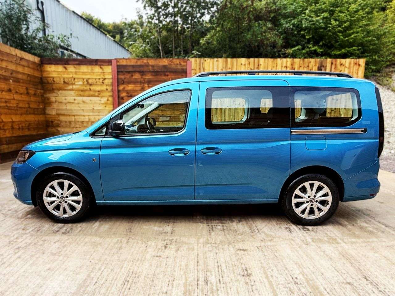 2021 VOLKSWAGEN CADDY MAXI LIFE 2021 VOLKSWAGEN CADDY MAXI LIFE