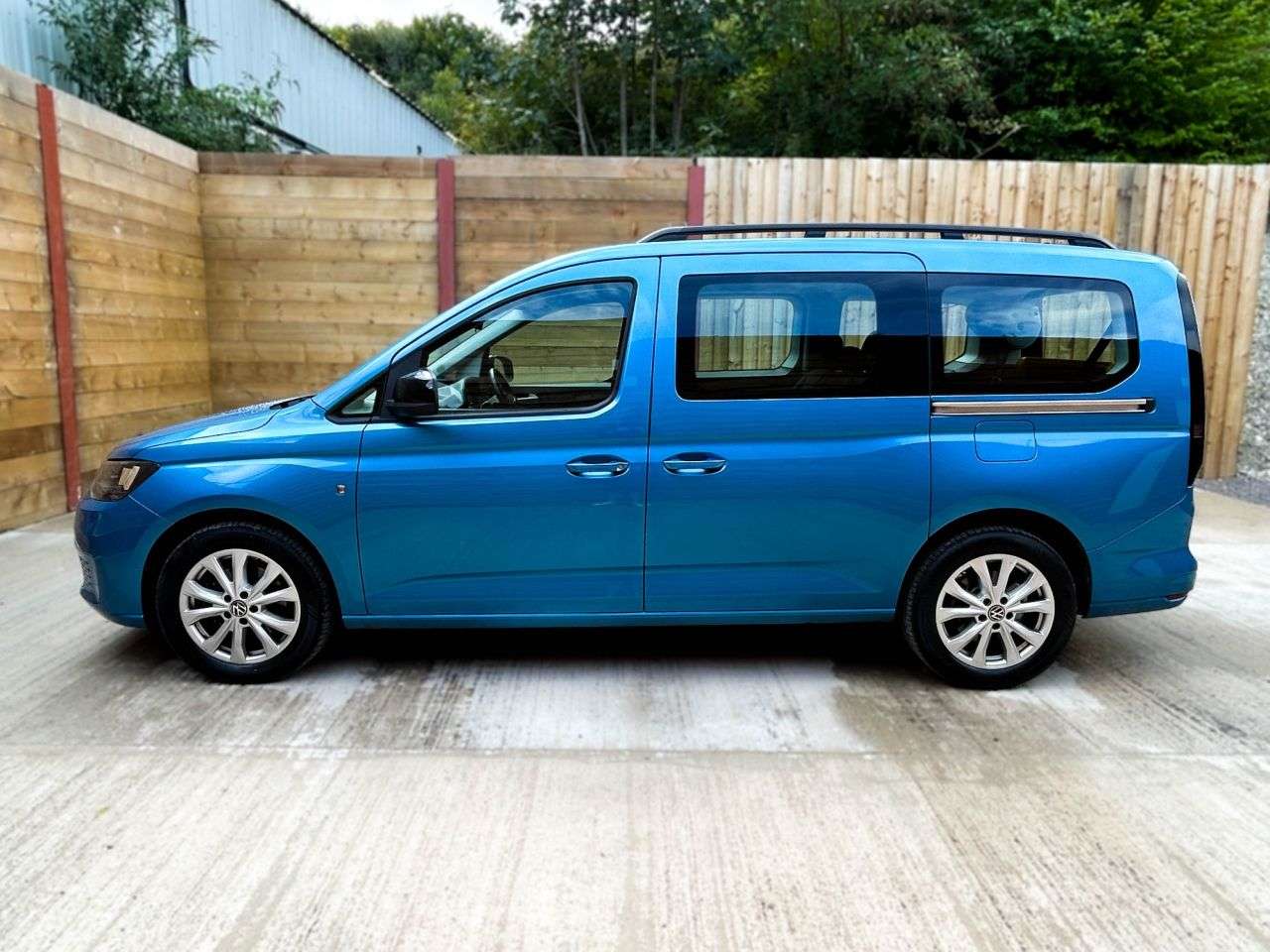 2021 VOLKSWAGEN CADDY MAXI LIFE 2021 VOLKSWAGEN CADDY MAXI LIFE