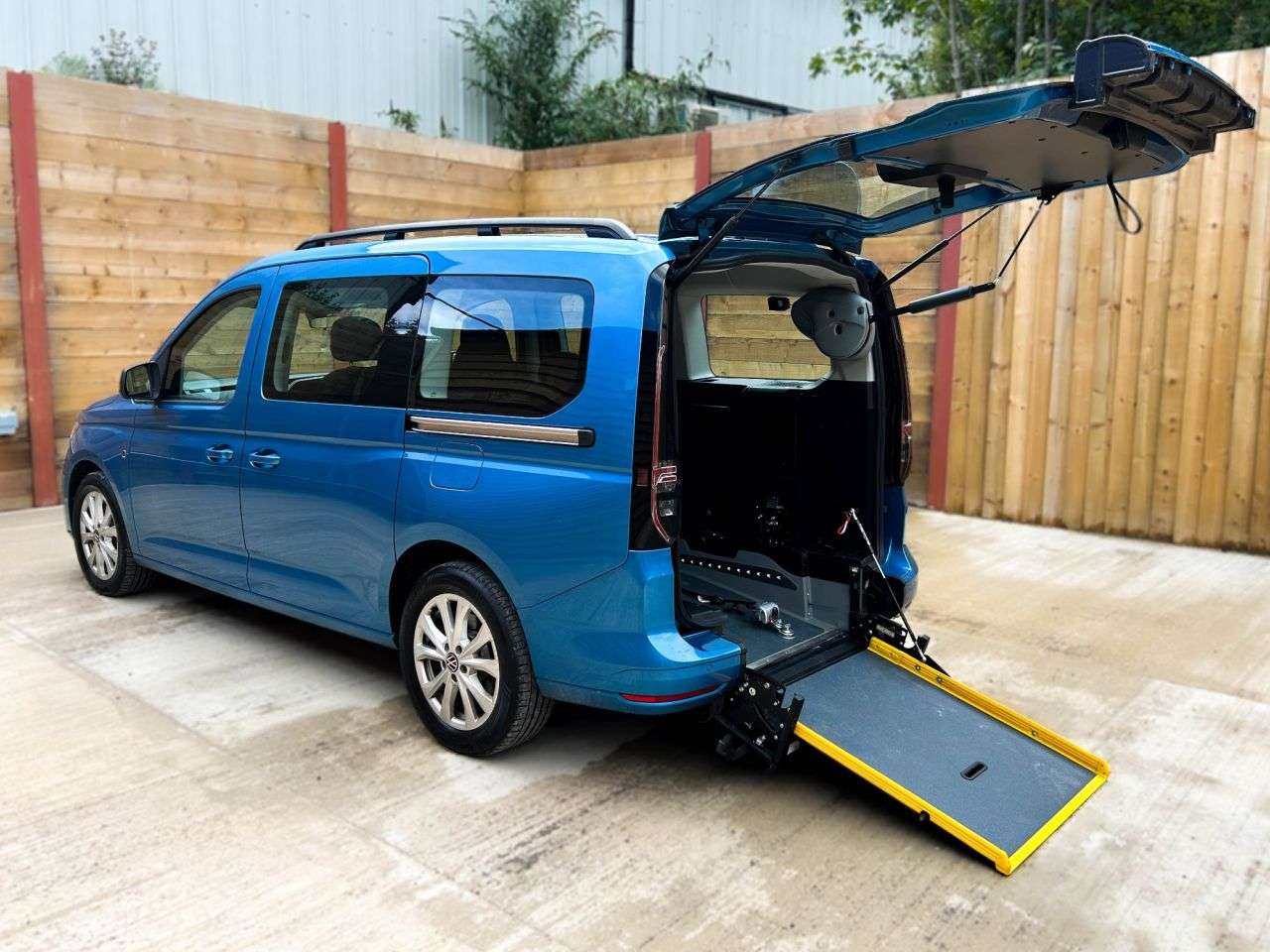A 2021 VOLKSWAGEN CADDY MAXI LIFE 5 Seat Auto Wheelchair Accessible Disabled Access Vehicle WAV A 2021 VOLKSWAGEN CADDY MAXI LIFE 5 Seat Auto Wheelchair Accessible Disabled Access Vehicle WAV