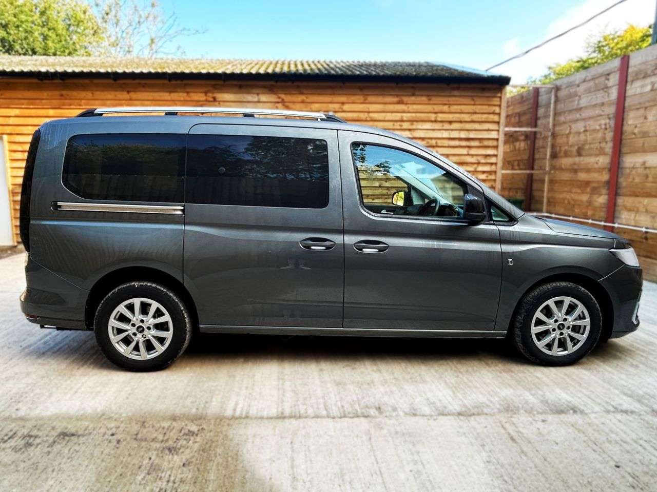 2024 FORD GRAND TOURNEO CONNECT 2024 FORD GRAND TOURNEO CONNECT