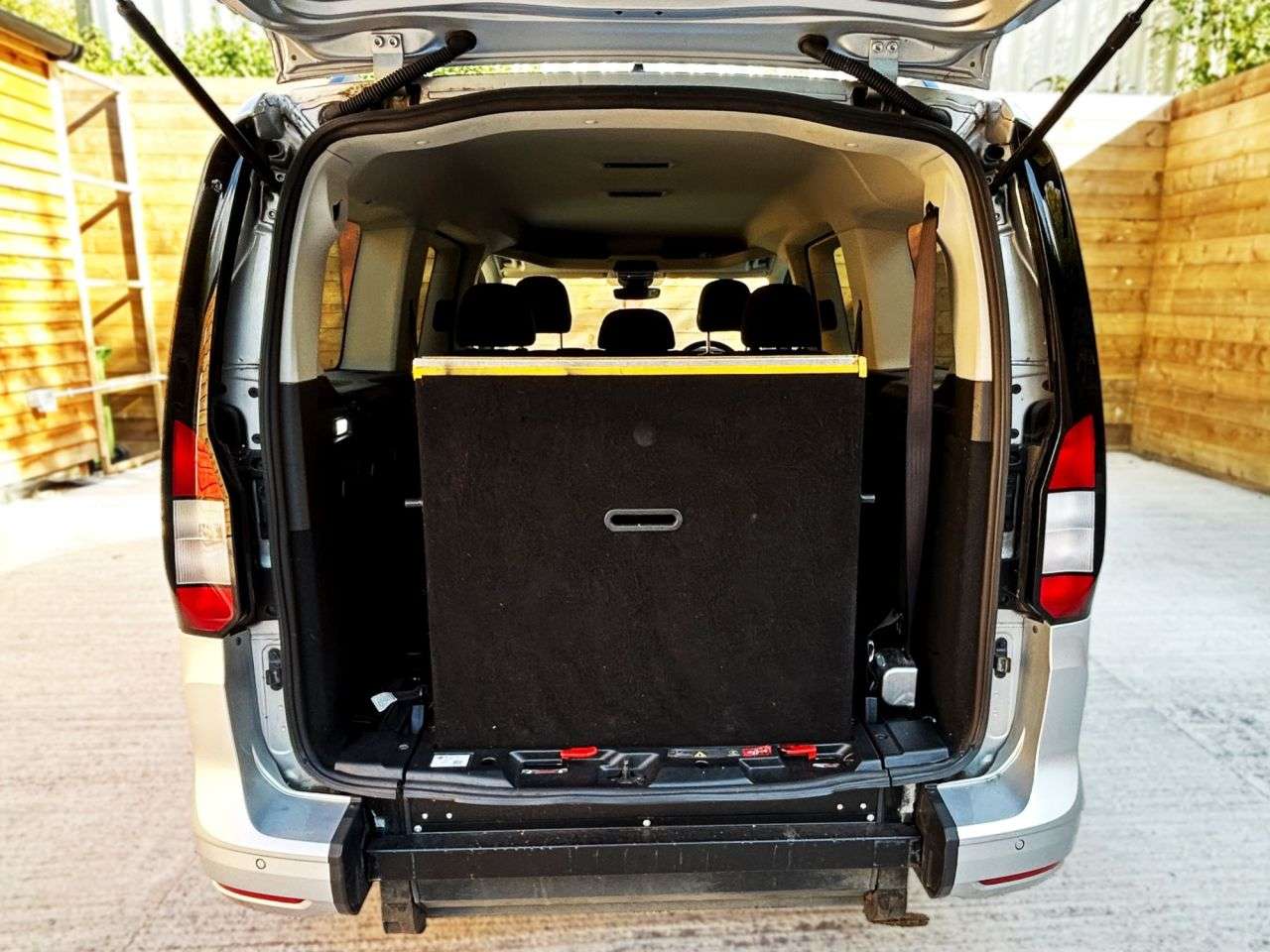 2022 FORD GRAND TOURNEO CONNECT 2022 FORD GRAND TOURNEO CONNECT