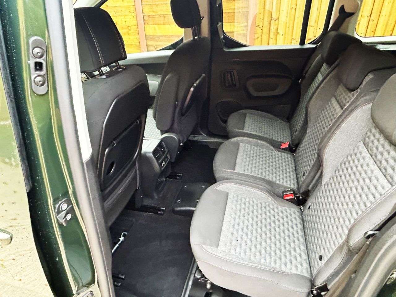 2024 PEUGEOT RIFTER 2024 PEUGEOT RIFTER