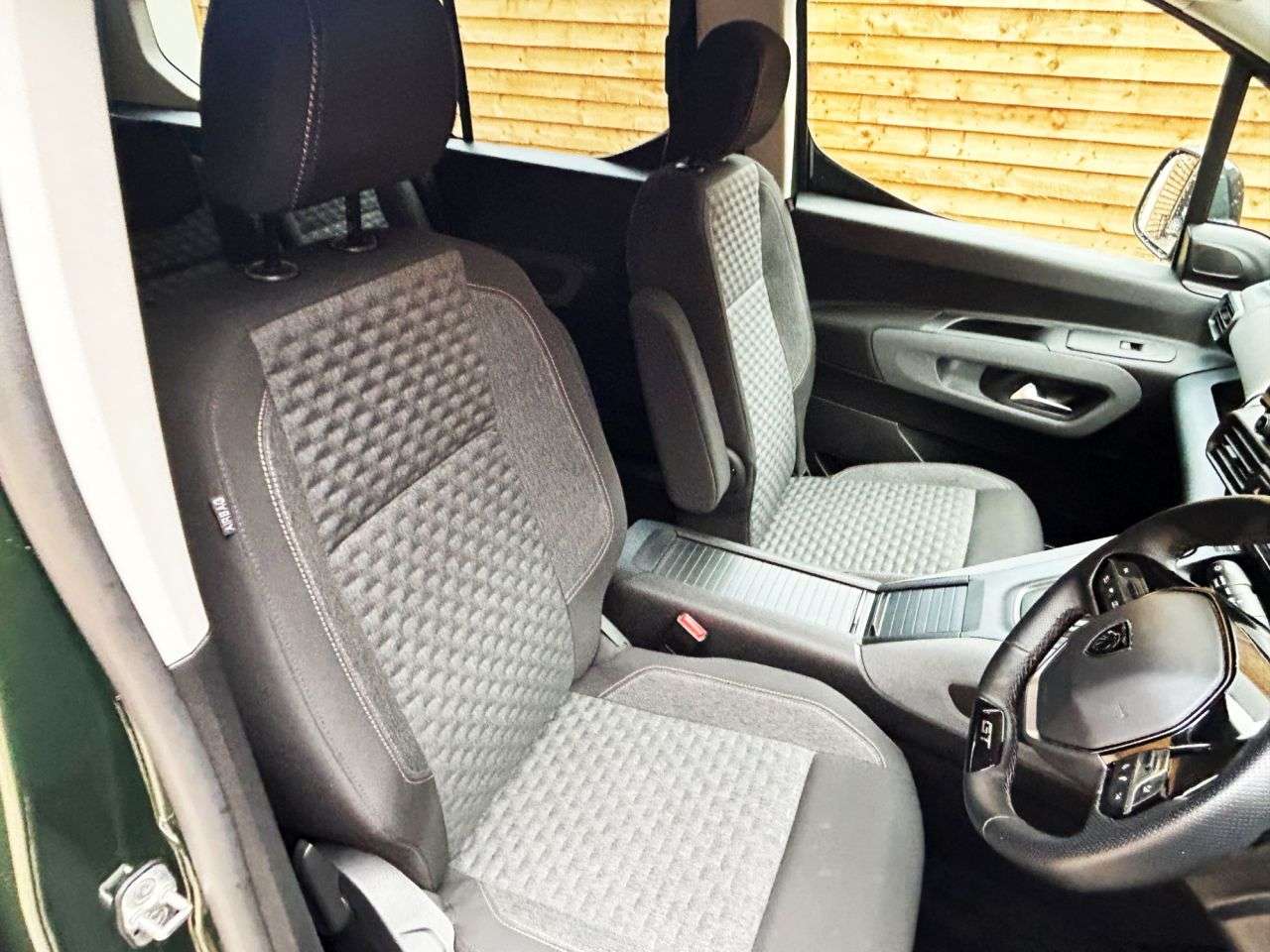 2024 PEUGEOT RIFTER 2024 PEUGEOT RIFTER