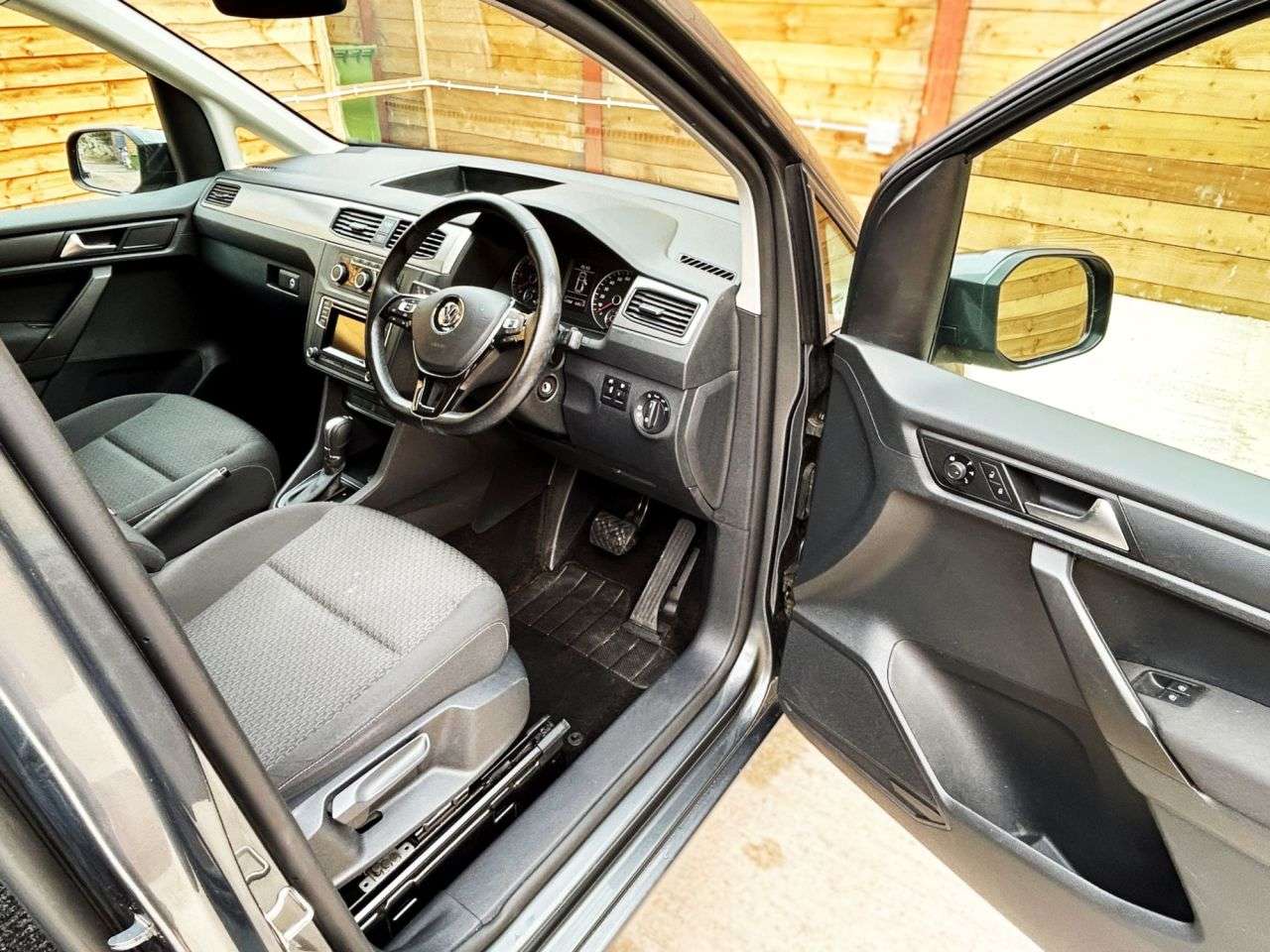 2018 VOLKSWAGEN CADDY MAXI LIFE 2018 VOLKSWAGEN CADDY MAXI LIFE