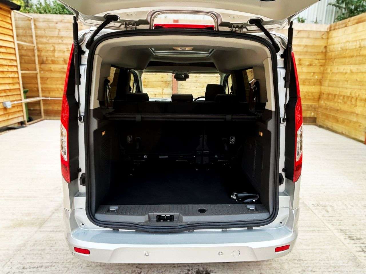 2021 FORD TOURNEO CONNECT 2021 FORD TOURNEO CONNECT