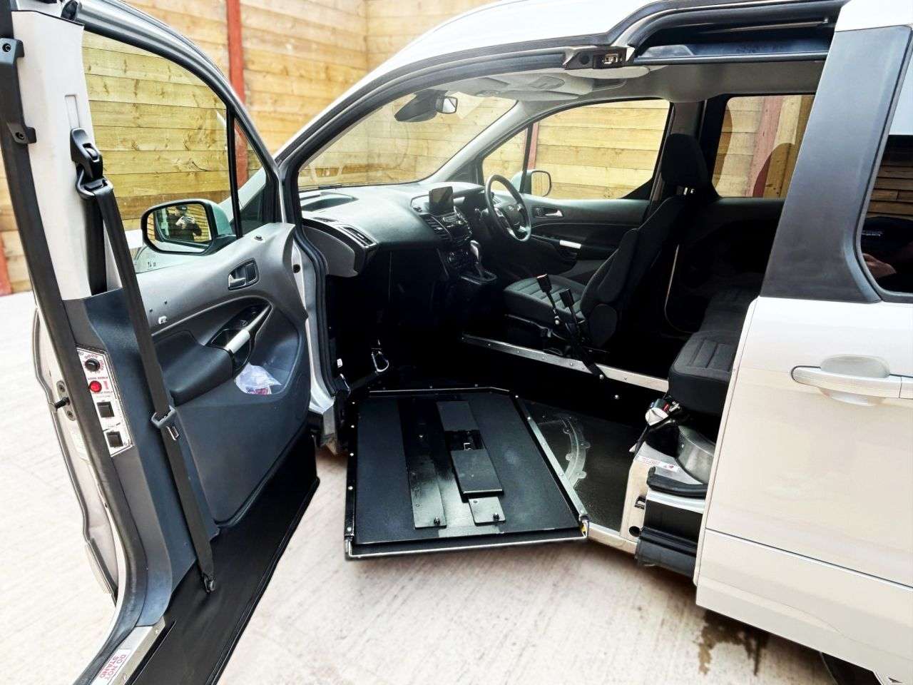 2021 FORD TOURNEO CONNECT 2021 FORD TOURNEO CONNECT