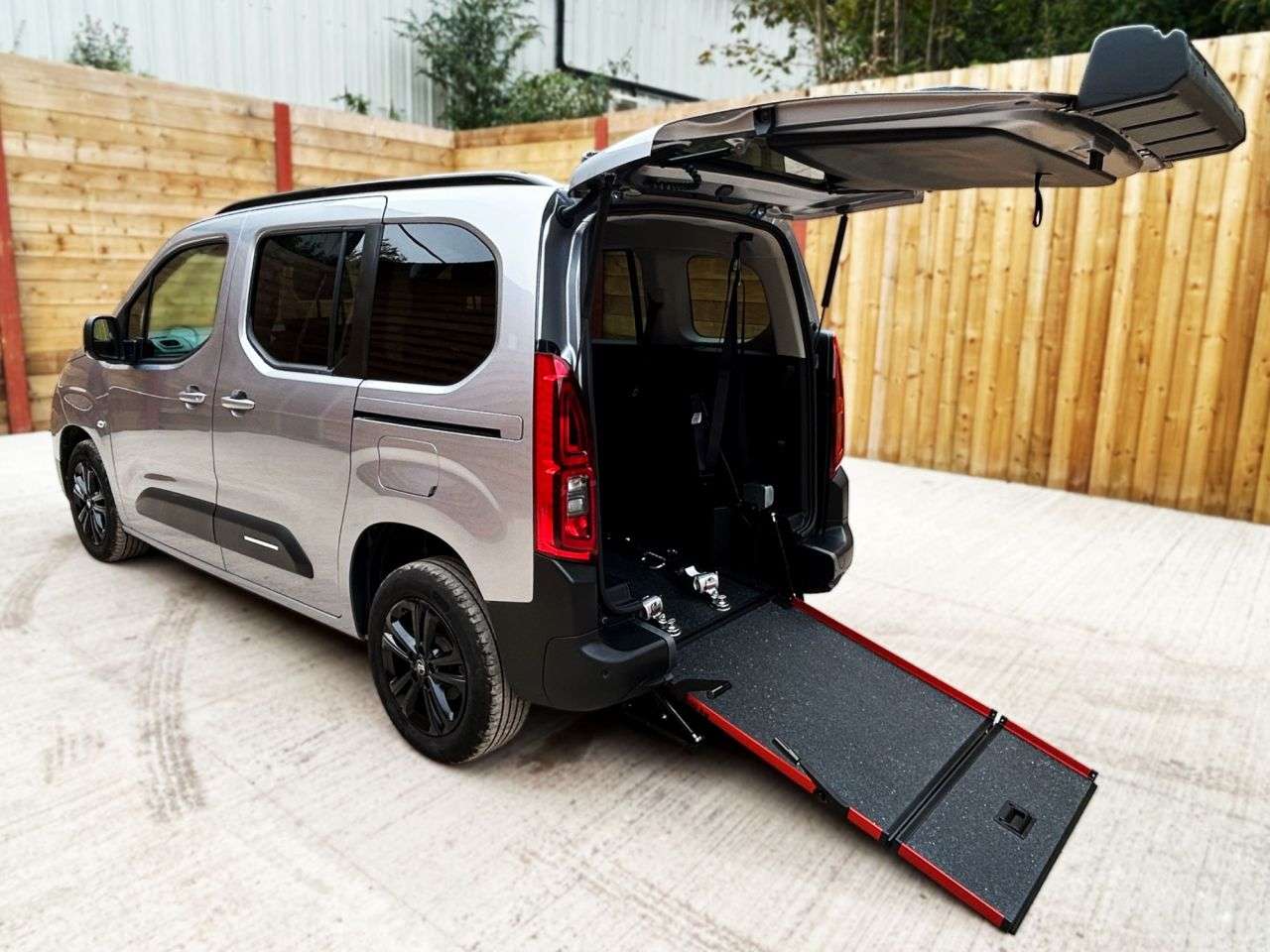 A 2024 CITROEN BERLINGO 3 Seat Auto Wheelchair Accessible Disabled Access Vehicle WAV A 2024 CITROEN BERLINGO 3 Seat Auto Wheelchair Accessible Disabled Access Vehicle WAV