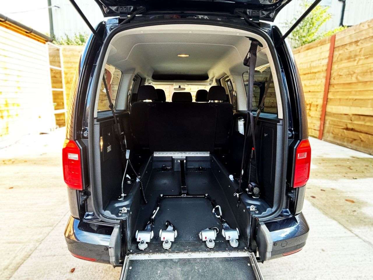 2018 VOLKSWAGEN CADDY MAXI LIFE 2018 VOLKSWAGEN CADDY MAXI LIFE