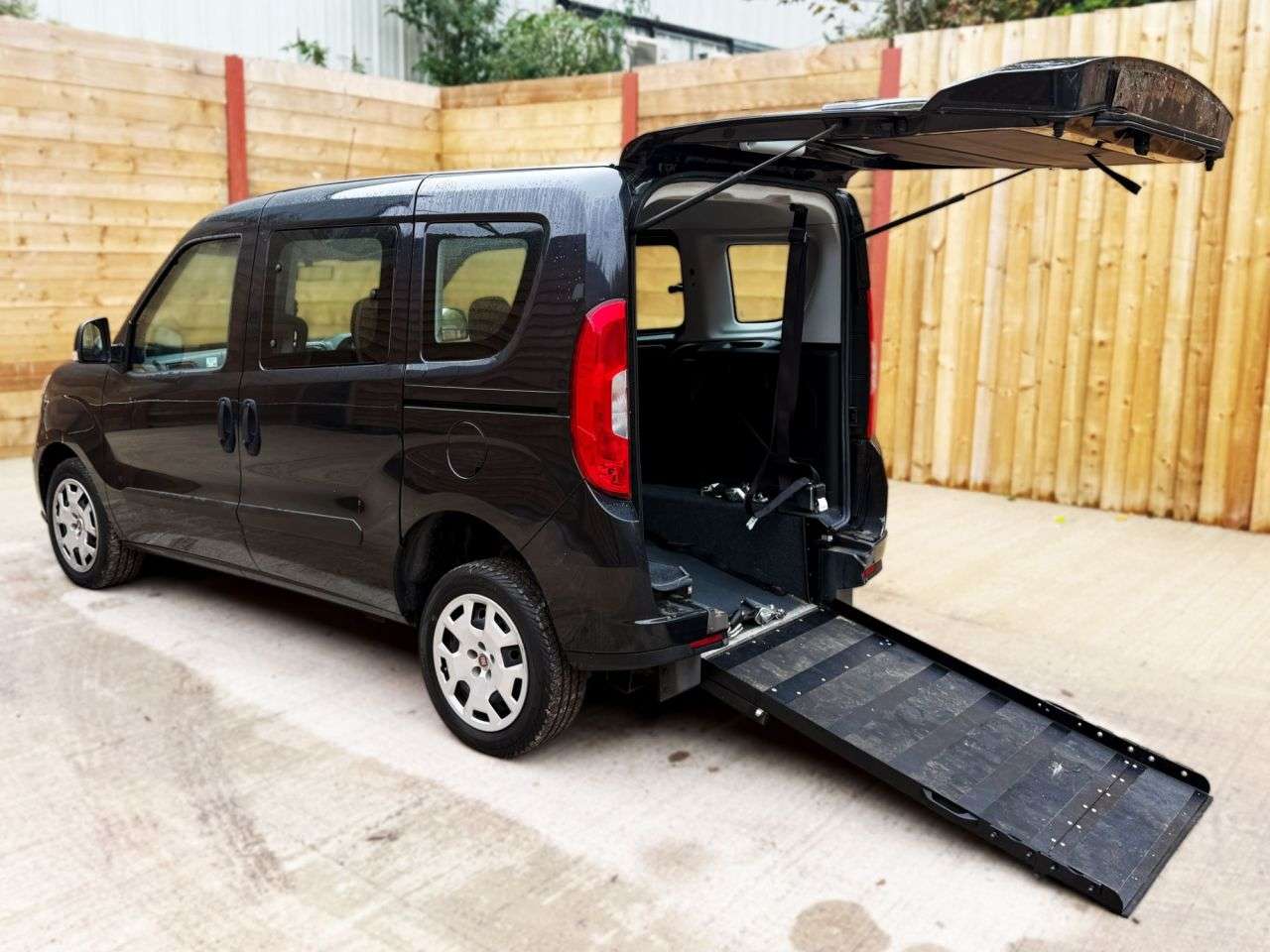 2018 FIAT DOBLO 2018 FIAT DOBLO