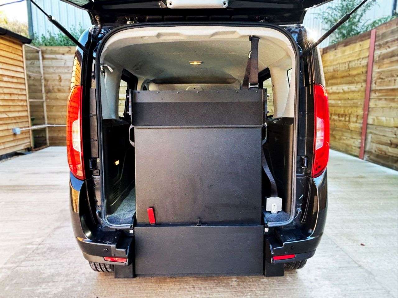 2018 FIAT DOBLO 2018 FIAT DOBLO