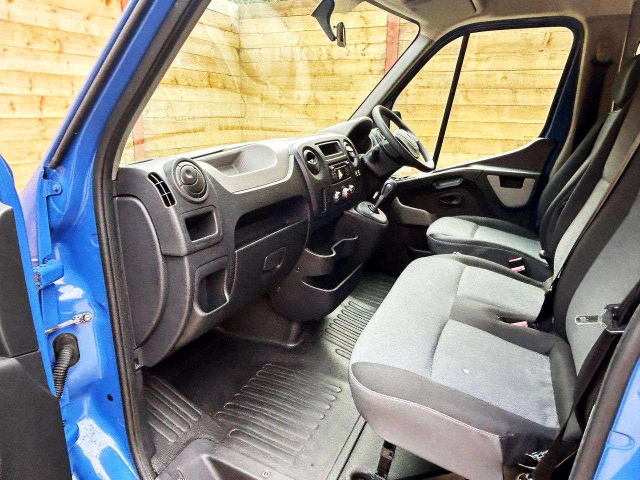 2017 RENAULT MASTER 2017 RENAULT MASTER