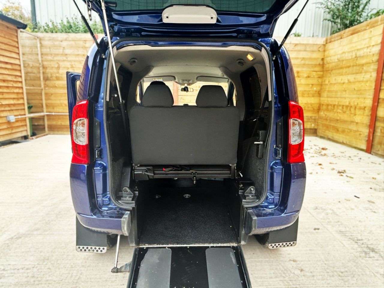 2016 FIAT QUBO 2016 FIAT QUBO