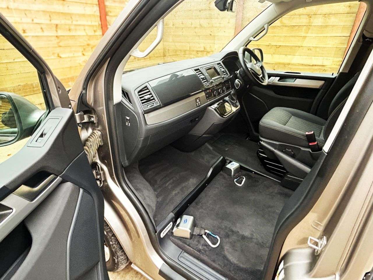 2018 VOLKSWAGEN CARAVELLE 2018 VOLKSWAGEN CARAVELLE