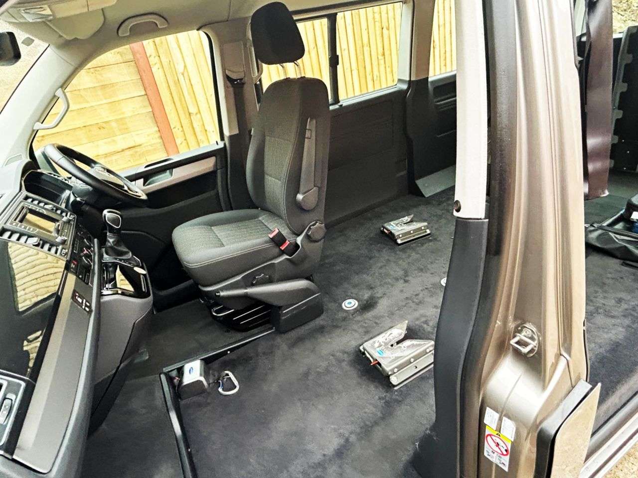 2018 VOLKSWAGEN CARAVELLE 2018 VOLKSWAGEN CARAVELLE