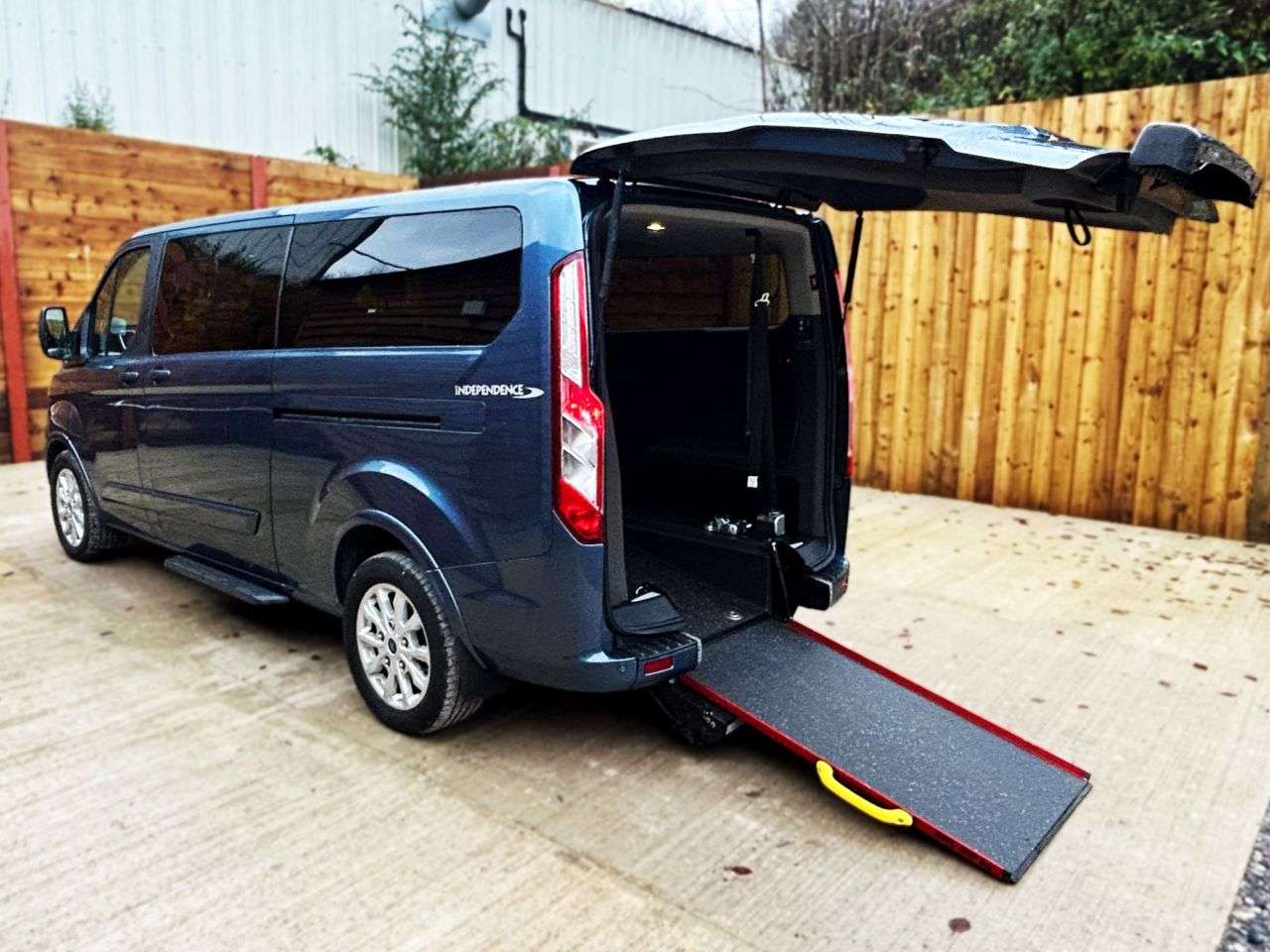 A 2020 FORD TOURNEO CUSTOM L2 LWB Twin Wheelchair Accessible Disabled Access Vehicle WAV A 2020 FORD TOURNEO CUSTOM L2 LWB Twin Wheelchair Accessible Disabled Access Vehicle WAV