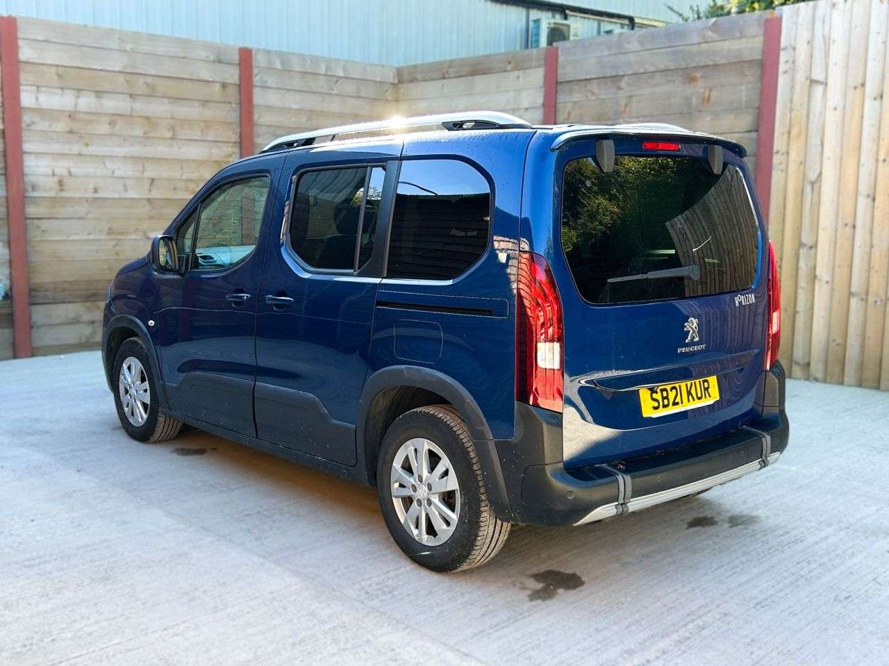 2021 PEUGEOT RIFTER 2021 PEUGEOT RIFTER