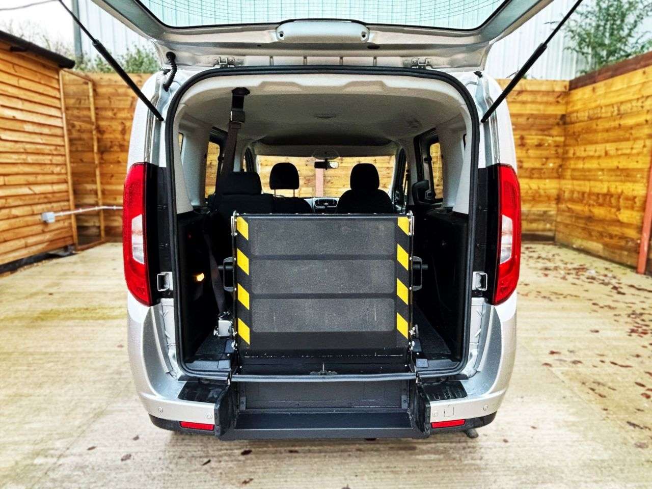 2017 FIAT DOBLO 2017 FIAT DOBLO