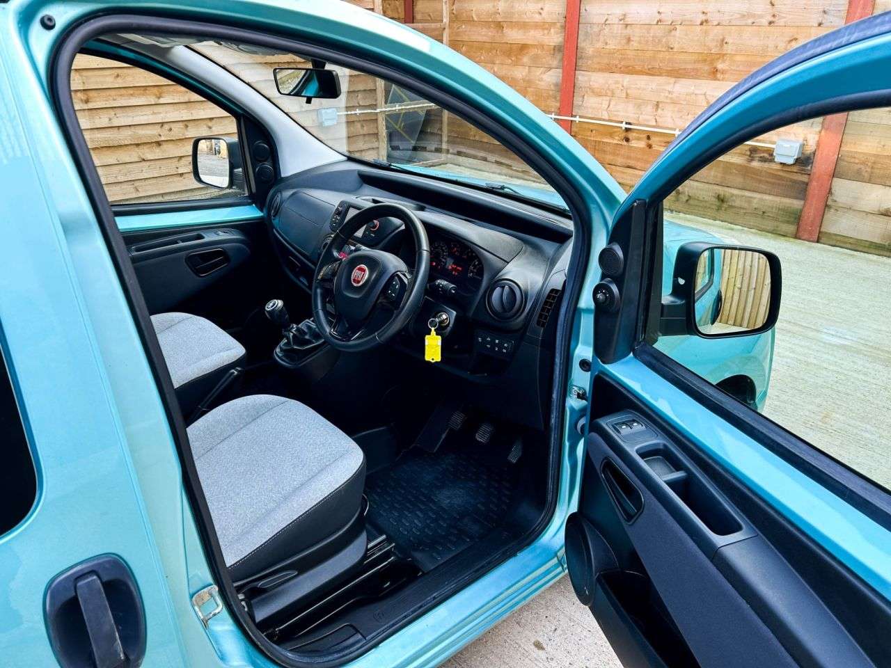 2017 FIAT QUBO 2017 FIAT QUBO