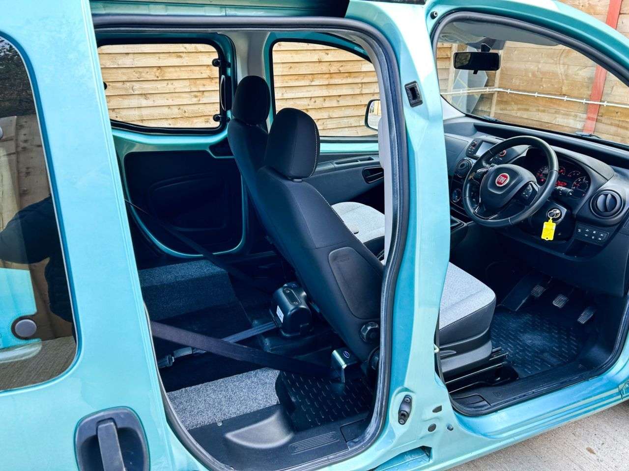 2017 FIAT QUBO 2017 FIAT QUBO