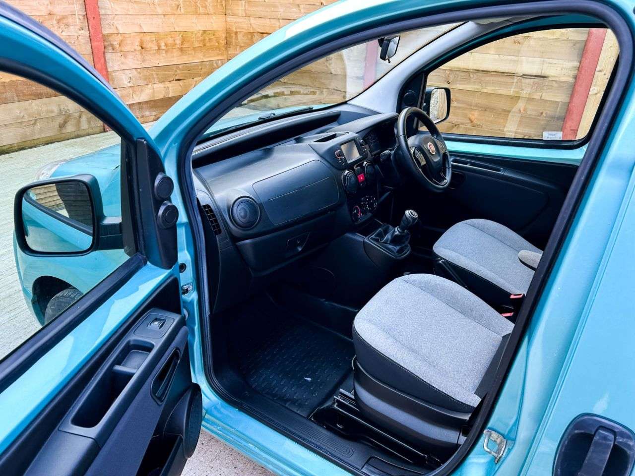 2017 FIAT QUBO 2017 FIAT QUBO