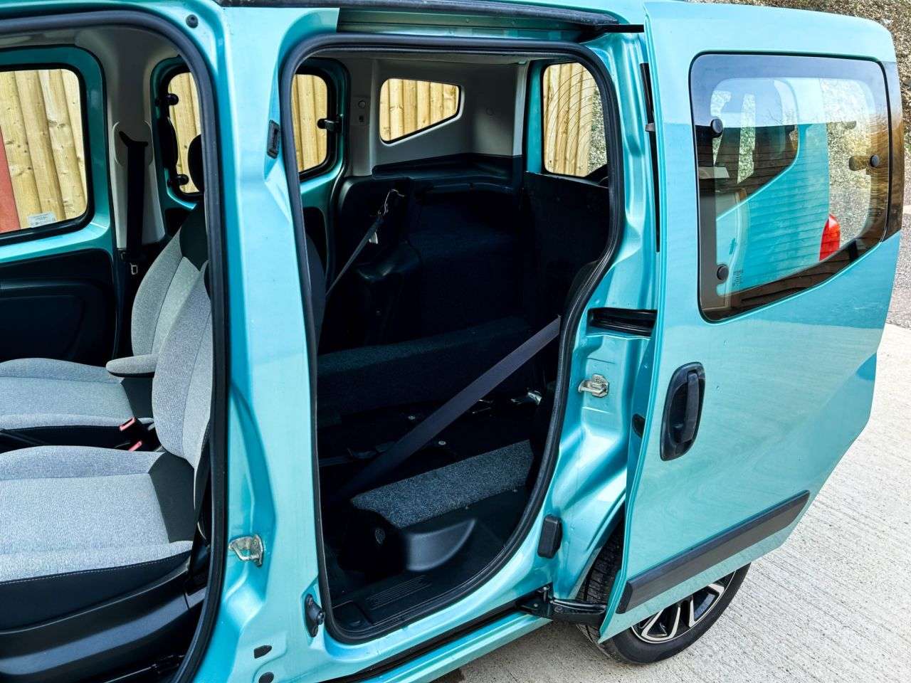 2017 FIAT QUBO 2017 FIAT QUBO