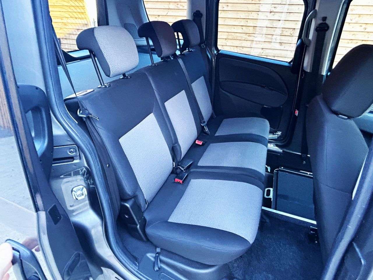 2020 FIAT DOBLO 2020 FIAT DOBLO